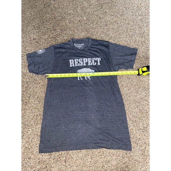 Thin Blue Line Respect Mens Shirt Medium Short Sleeve Peacemaker Trading Graphic - Picture 2 of 5